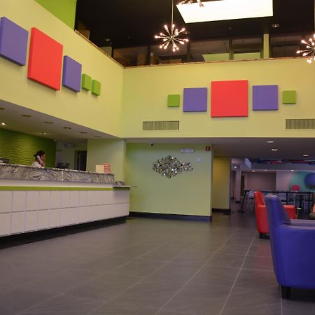 Grand Hotel Orlando At Universal Blvd - Shuttle To Theme Parks Exterior foto