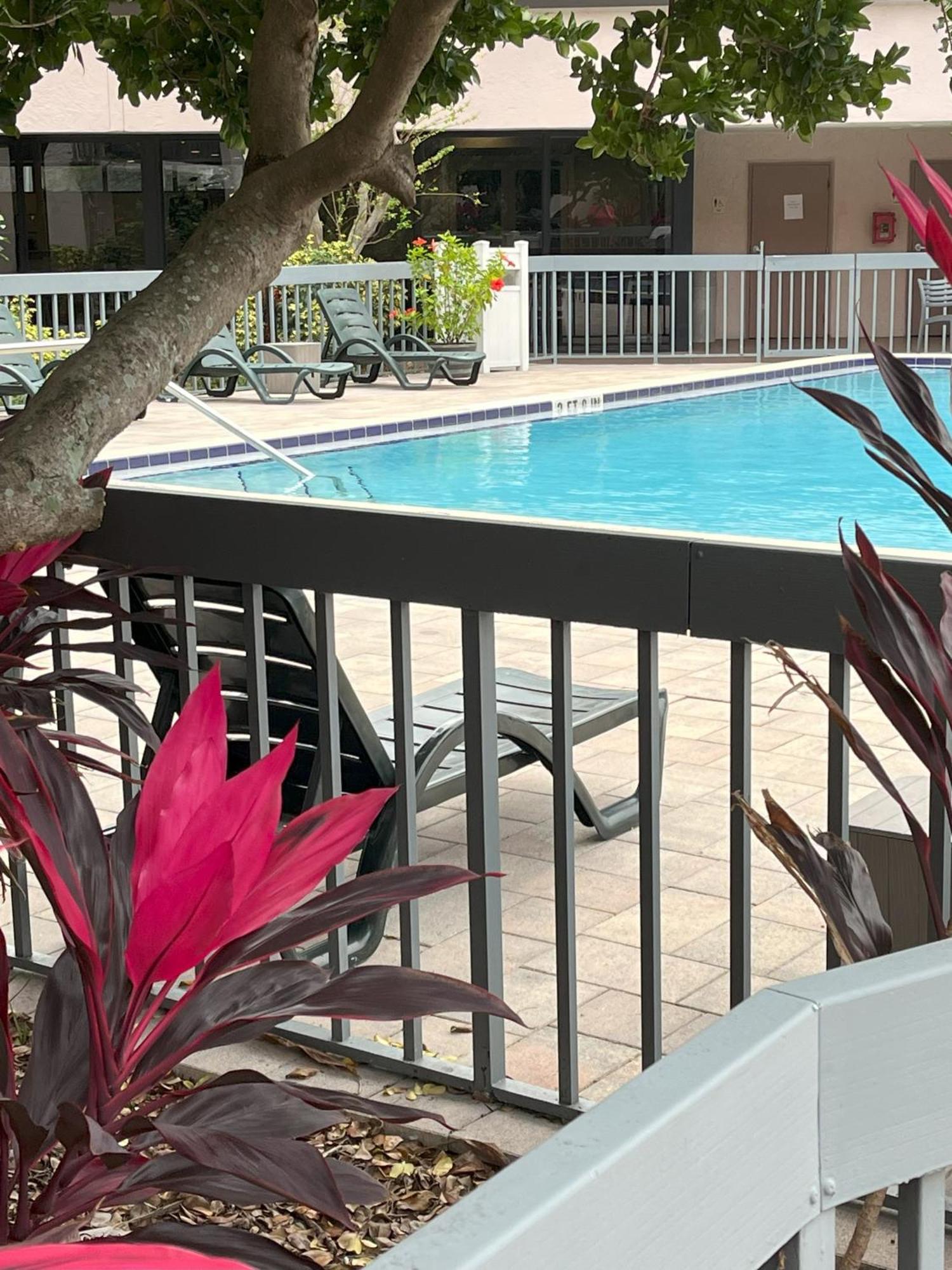 Grand Hotel Orlando At Universal Blvd - Shuttle To Theme Parks Exterior foto